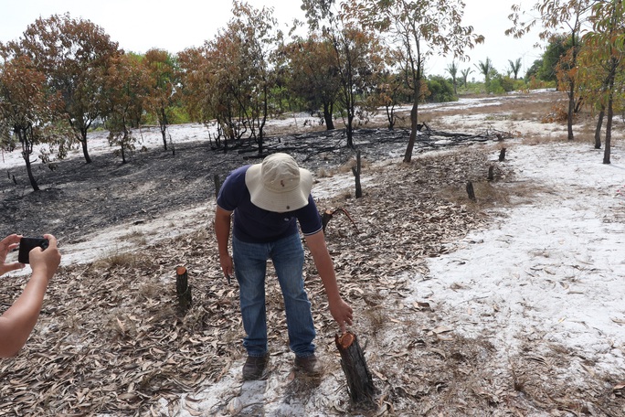 Đốt rừng phòng hộ để diễn tập chữa cháy cho… sát thực tiễn - Ảnh 18.