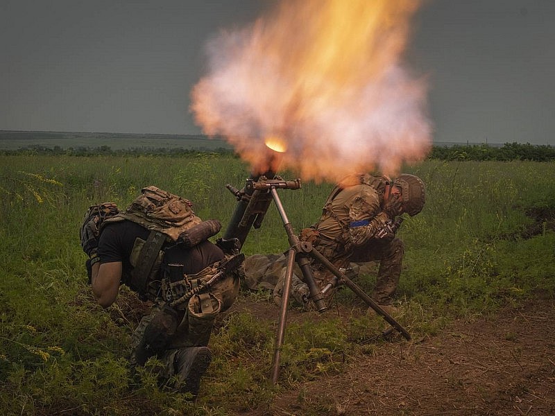 Chiến sự Nga-Ukraine ngày 28/6: Tích cực phản công, Ukraine vẫn kêu gọi phương Tây không chờ đợi “bom tấn” Chiến sự Nga-Ukraine ngày 28/6: Tích cực phản công, Ukraine vẫn kêu gọi phương Tây không chờ đợi “bom tấn”