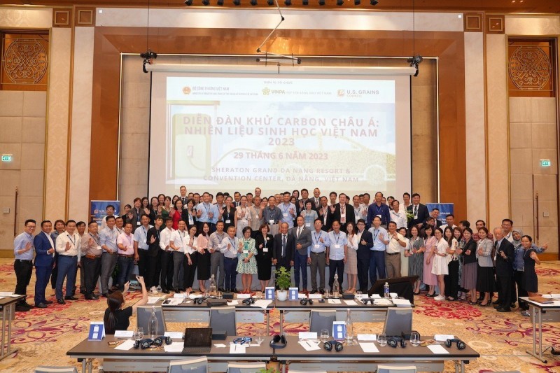 Diễn đàn khử carbon châu Á: Thúc đẩy phát triển nhiên liệu sinh học Diễn đàn khử carbon châu Á: Thúc đẩy phát triển nhiên liệu sinh học