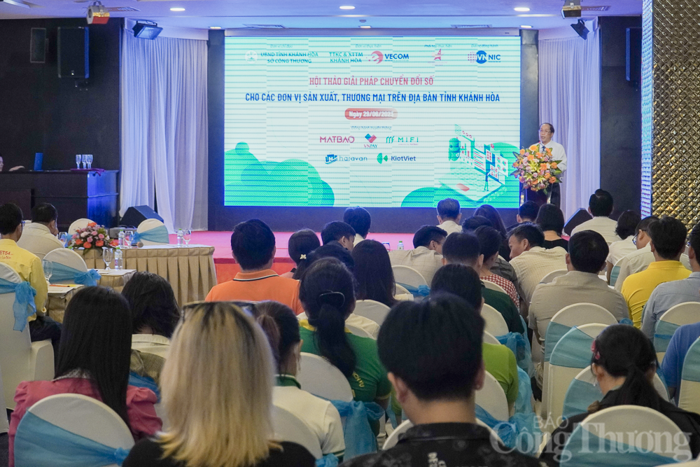 Khánh Hòa tìm giải pháp chuyển đổi số cho các đơn vị sản xuất, thương mại
