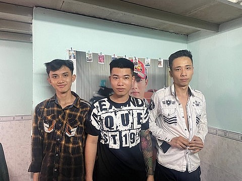 TP. Hồ Chí Minh: Bắt 3 đối tượng xịt sơn quảng cáo game cờ bạc TP. Hồ Chí Minh: Bắt 3 đối tượng xịt sơn quảng cáo game cờ bạc