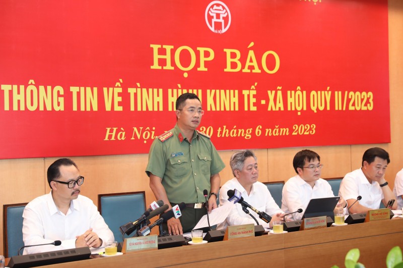 Công an Hà Nội “thúc” Cục Thuế cung cấp tài liệu dấu hiệu trốn thuế tại Công ty Hoàng Hường Công an Hà Nội “thúc” Cục Thuế cung cấp tài liệu dấu hiệu trốn thuế tại Công ty Hoàng Hường