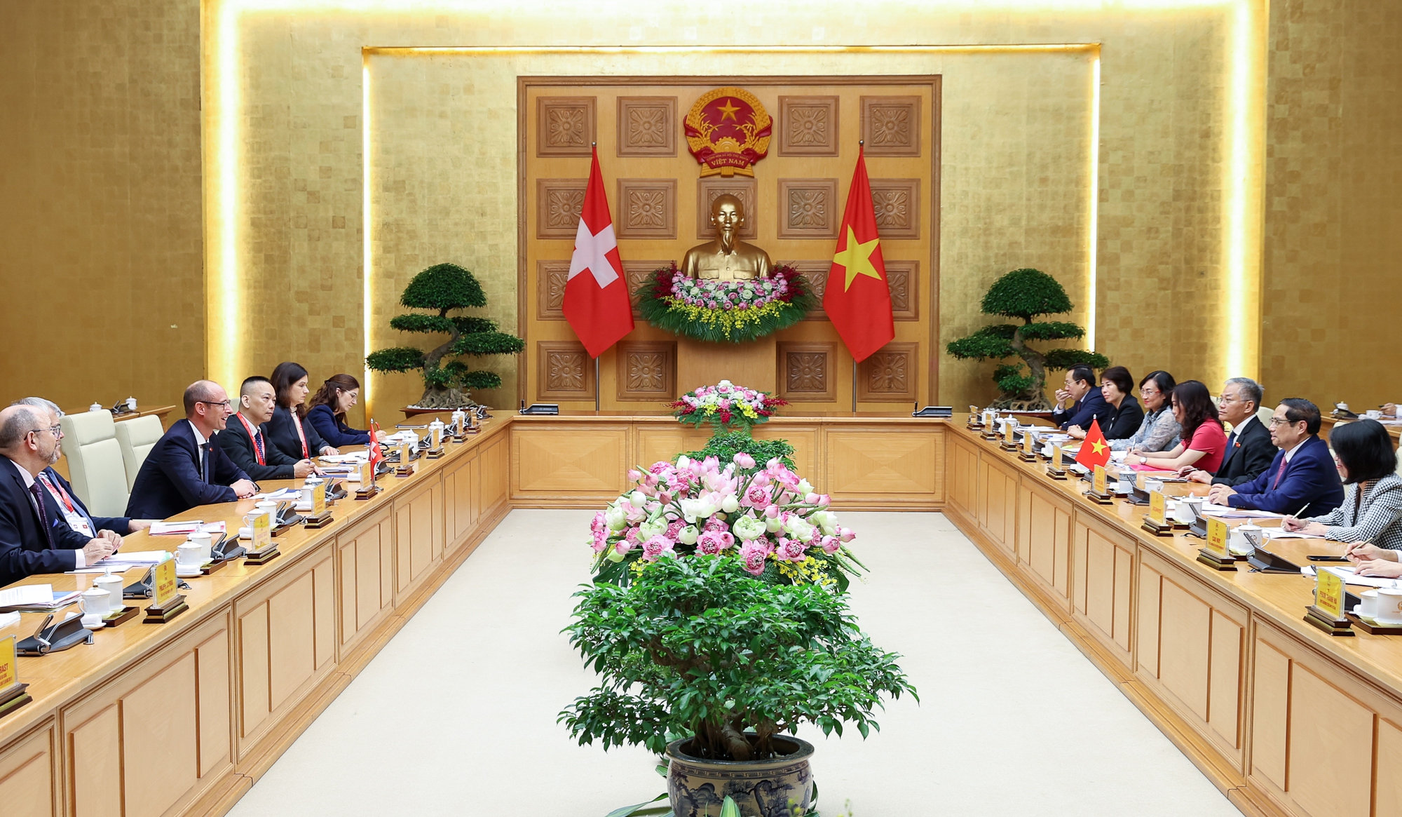 Thúc đẩy đàm phán FTA giữa Việt Nam và Hiệp hội Mậu dịch tự do châu Âu - Ảnh 4. Thúc đẩy đàm phán FTA giữa Việt Nam và Hiệp hội Mậu dịch tự do châu Âu - Ảnh 4.