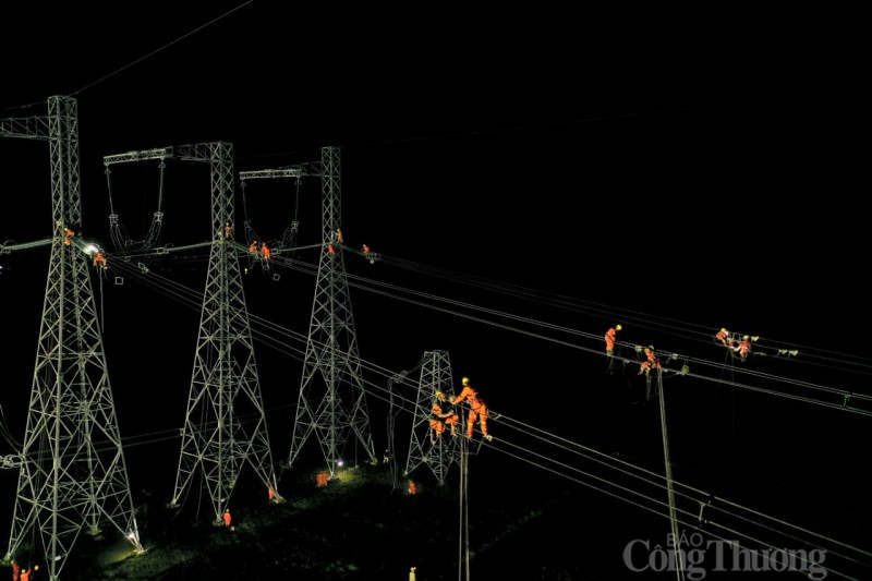 EVNNPT: Thực hiện tốt vai trò “xương sống” của hệ thống điện quốc gia EVNNPT: Thực hiện tốt vai trò “xương sống” của hệ thống điện quốc gia