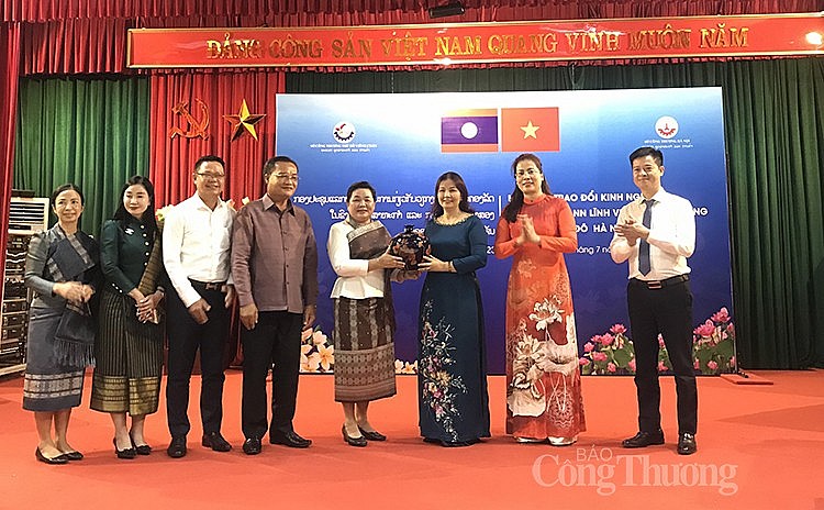 Xúc tiến xây dựng nơi giao thương hàng hóa của Hà Nội tại Viêng Chăn và ngược lại Xúc tiến xây dựng nơi giao thương hàng hóa của Hà Nội tại Viêng Chăn và ngược lại