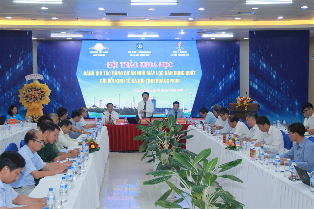 Đánh giá tác động Nhà máy lọc dầu Dung Quất đối với kinh tế xã hội tỉnh Quảng Ngãi Đánh giá tác động Nhà máy lọc dầu Dung Quất đối với kinh tế xã hội tỉnh Quảng Ngãi