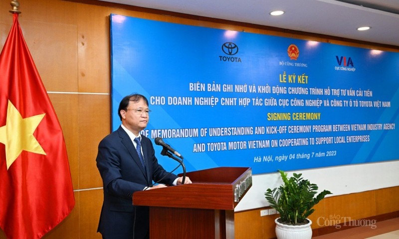 Ký Biên bản ghi nhớ với Toyota Việt Nam về hợp tác, khởi động hoạt động hỗ trợ tư vấn doanh nghiệp Ký Biên bản ghi nhớ với Toyota Việt Nam về hợp tác, khởi động hoạt động hỗ trợ tư vấn doanh nghiệp