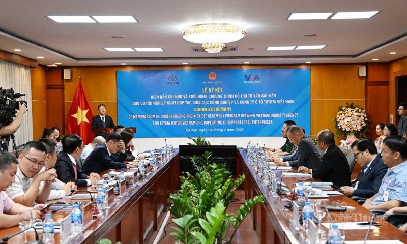 Ký Biên bản ghi nhớ với Toyota Việt Nam về hợp tác, khởi động hoạt động hỗ trợ tư vấn doanh nghiệp Ký Biên bản ghi nhớ với Toyota Việt Nam về hợp tác, khởi động hoạt động hỗ trợ tư vấn doanh nghiệp