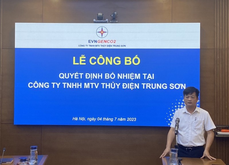 Ông Vũ Xuân Dũng - Chủ tịch kiêm Giám đốc TSHPCo phát biểu tại buổi Lễ Ông Vũ Xuân Dũng - Chủ tịch kiêm Giám đốc TSHPCo phát biểu tại buổi Lễ