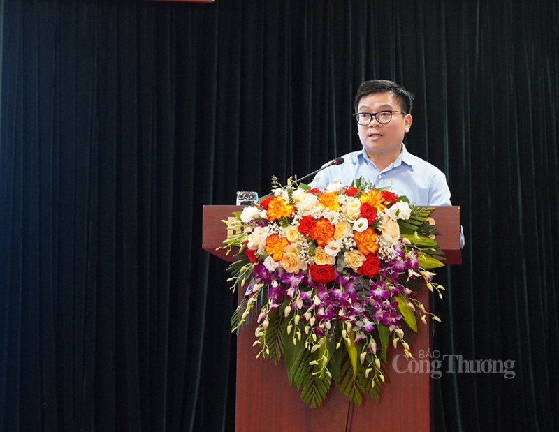 Tháo gỡ khó khăn, thúc đẩy sản xuất công nghiệp bứt tốc