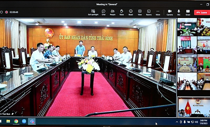 Bộ Công Thương họp với 9 địa phương triển khai dự án đường dây 500kV mạch 3 Bộ Công Thương họp với 9 địa phương triển khai dự án đường dây 500kV mạch 3