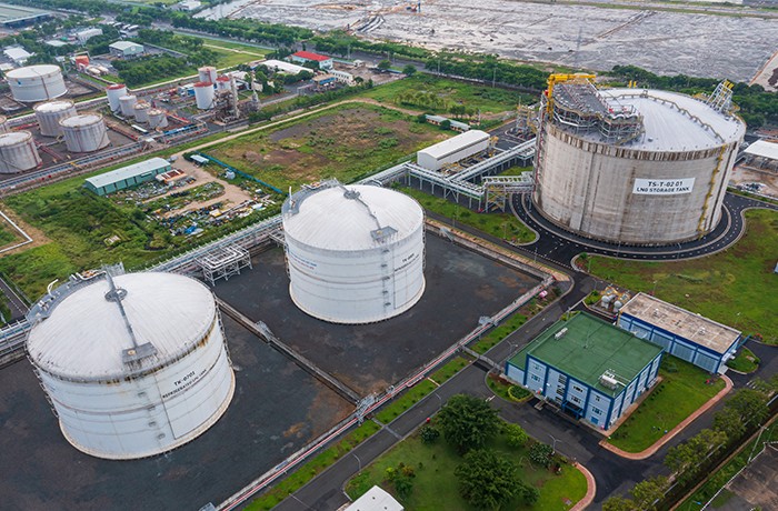 Ngắm kho cảng LNG Thị Vải gần 6.500 tỷ đồng trước ngày đón tàu LNG đầu tiên về Việt Nam Ngắm kho cảng LNG Thị Vải gần 6.500 tỷ đồng trước ngày đón tàu LNG đầu tiên về Việt Nam