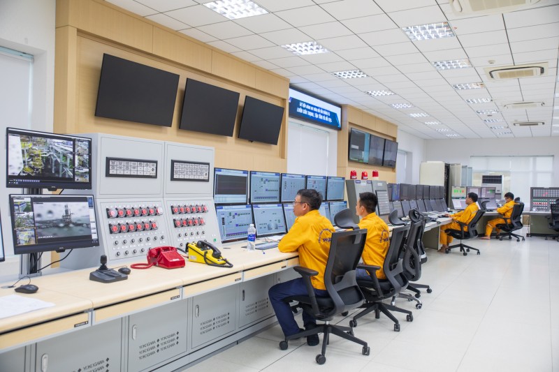 Ngắm kho cảng LNG Thị Vải gần 6.500 tỷ đồng trước ngày đón tàu LNG đầu tiên về Việt Nam Ngắm kho cảng LNG Thị Vải gần 6.500 tỷ đồng trước ngày đón tàu LNG đầu tiên về Việt Nam