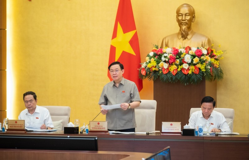 Khai mạc Phiên họp thứ 24 của Uỷ ban Thường vụ Quốc hội Khai mạc Phiên họp thứ 24 của Uỷ ban Thường vụ Quốc hội