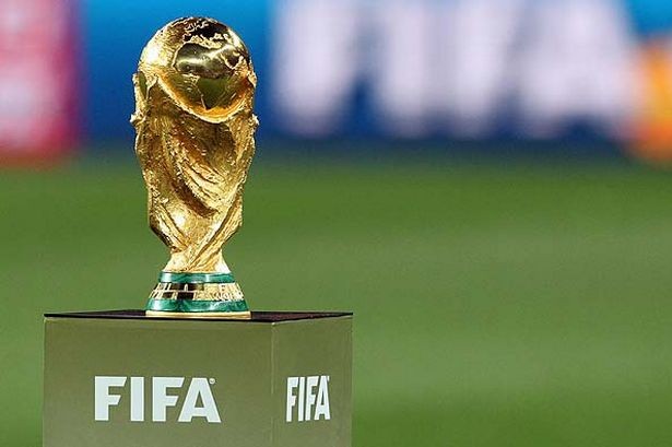 World Cup là Giải vô địch bóng đá thế giới do Liên đoàn Bóng đá Quốc tế (FIFA) tổ chức với chu kỳ 4 năm 1 lần cho tất cả các đội tuyển bóng đá quốc gia của những nước thành viên FIFA. World Cup là Giải vô địch bóng đá thế giới do Liên đoàn Bóng đá Quốc tế (FIFA) tổ chức với chu kỳ 4 năm 1 lần cho tất cả các đội tuyển bóng đá quốc gia của những nước thành viên FIFA.