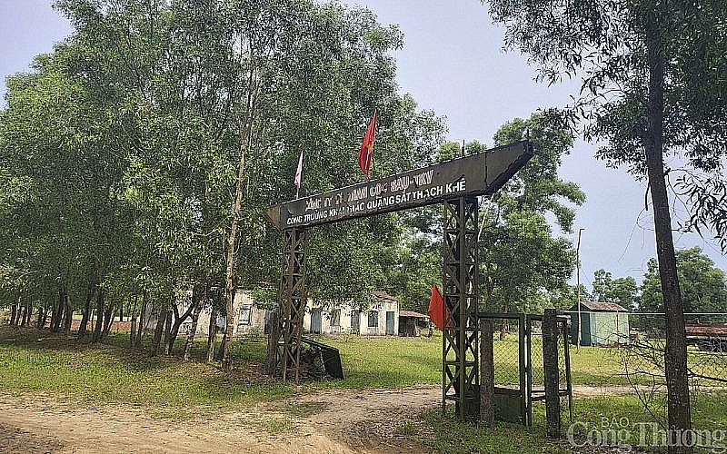 Kiên quyết đề xuất dừng mỏ sắt Thạch Khê: Hà Tĩnh có đi ngược chủ trương của Bộ Chính trị Kiên quyết đề xuất dừng mỏ sắt Thạch Khê: Hà Tĩnh có đi ngược chủ trương của Bộ Chính trị