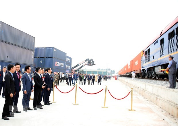 Thao go rao can ve ha tang, thuc day van tai lien van quoc te hinh anh 2