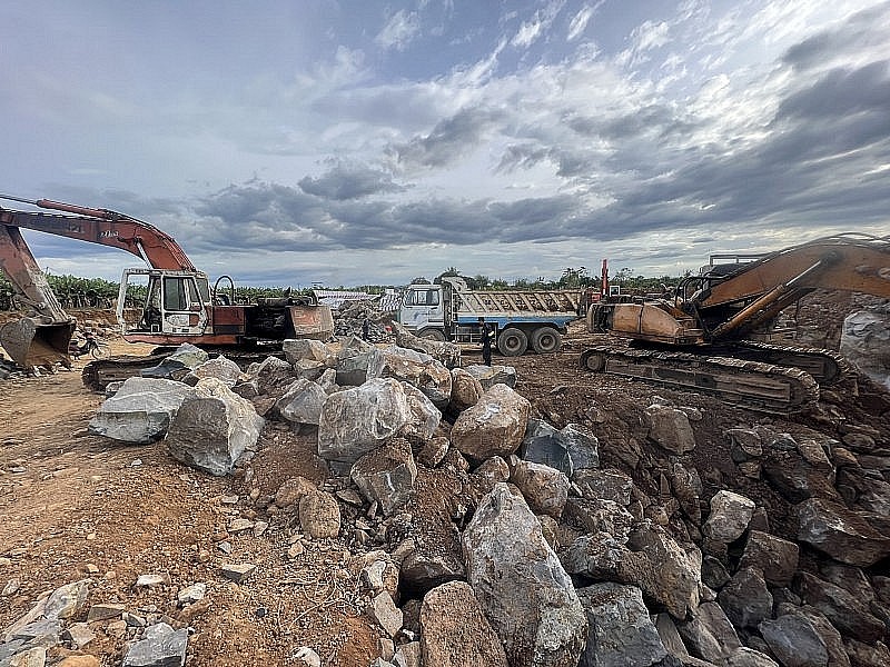 khai thác khoáng sản Phú Yên khai thác khoáng sản Phú Yên