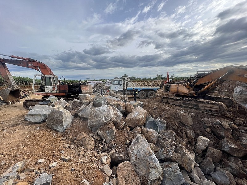 Phú Yên góp ý hoàn thiện quản lý hoạt động khoáng sản Phú Yên góp ý hoàn thiện quản lý hoạt động khoáng sản