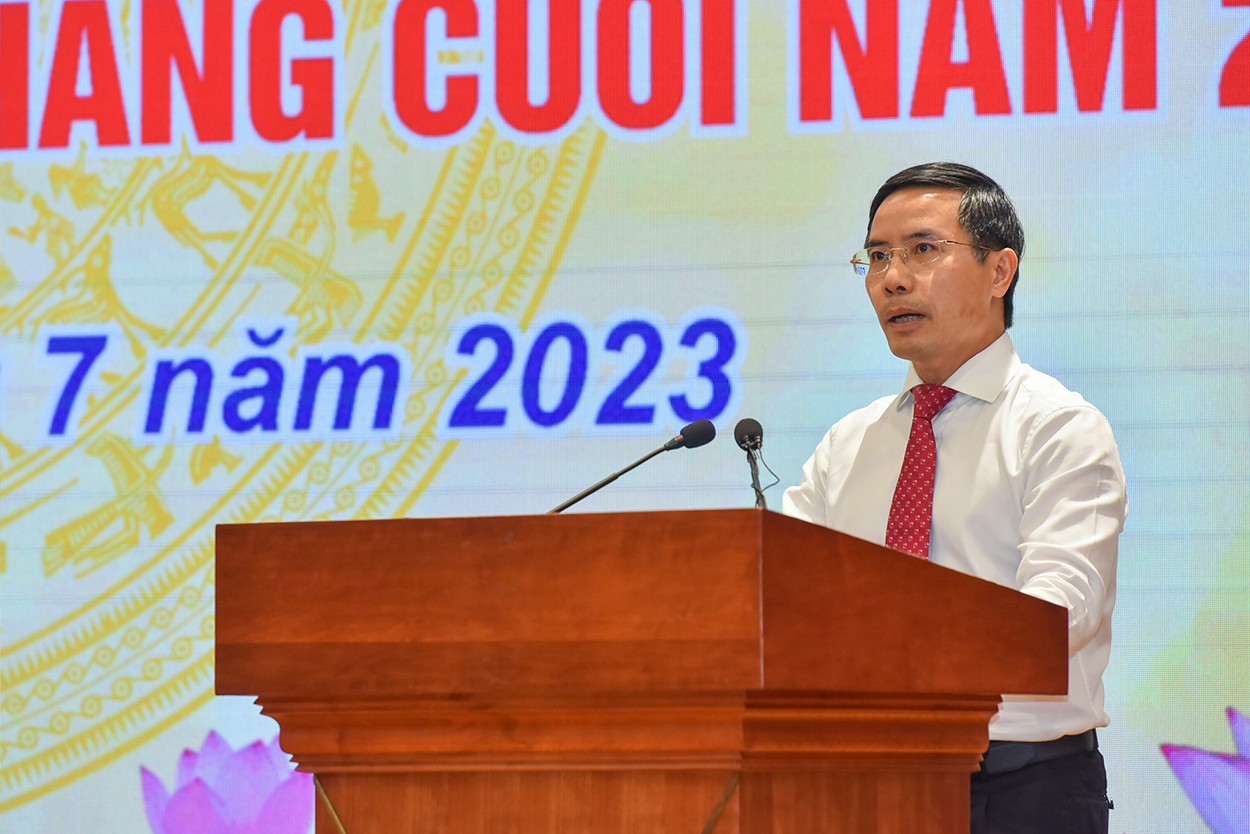 Lãnh đạo các ngân hàng nói gì về nợ xấu, tín dụng cho bất động sản?