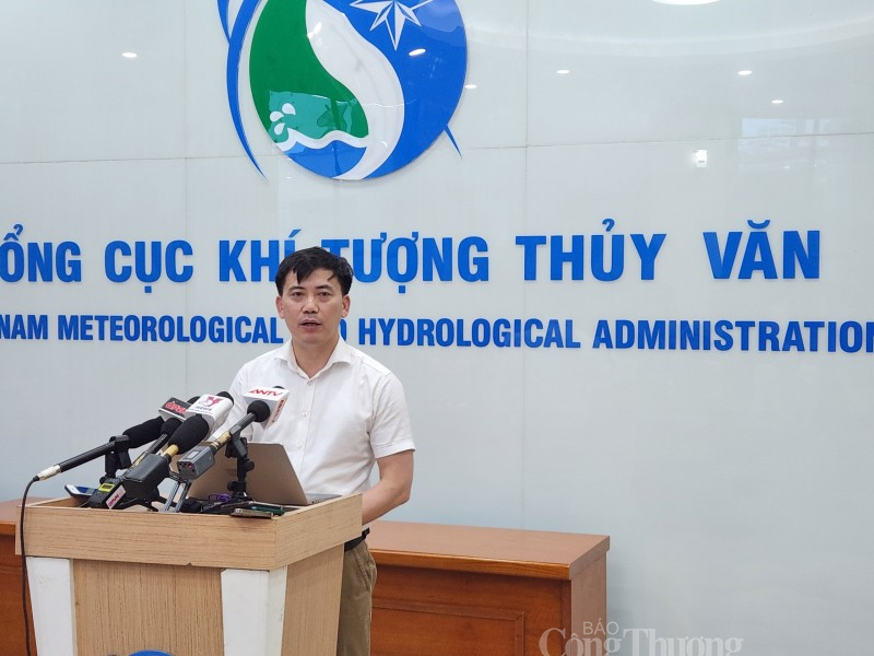 Ông Nguyễn Văn Hưởng - Trưởng Phòng dự báo khí hậu Ông Nguyễn Văn Hưởng - Trưởng Phòng dự báo khí hậu