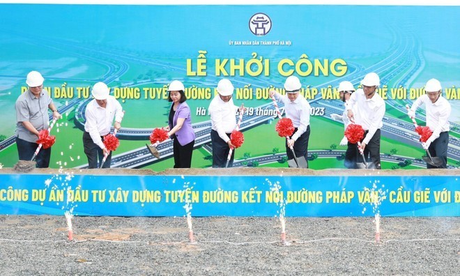 Khởi công Khởi công