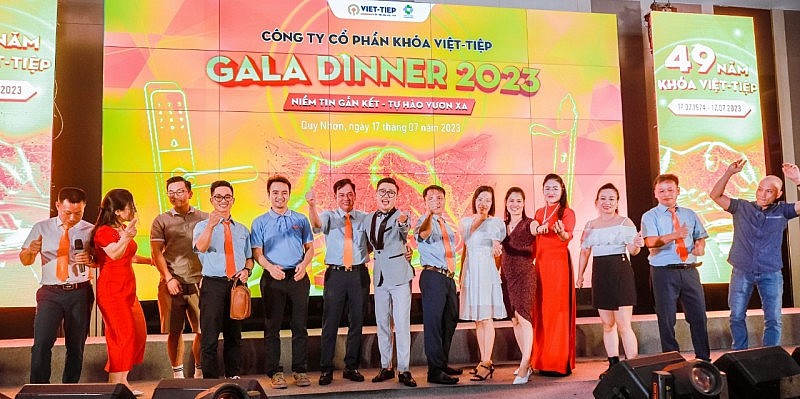 Công ty CP Khóa Việt – Tiệp: 49 năm bền bỉ chinh phục người tiêu dùng Công ty CP Khóa Việt – Tiệp: 49 năm bền bỉ chinh phục người tiêu dùng