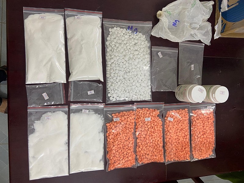 Tang vật lực lượng công an thu giữ trong vụ án. Ảnh: CA Hà Tĩnh Tang vật lực lượng công an thu giữ trong vụ án. Ảnh: CA Hà Tĩnh