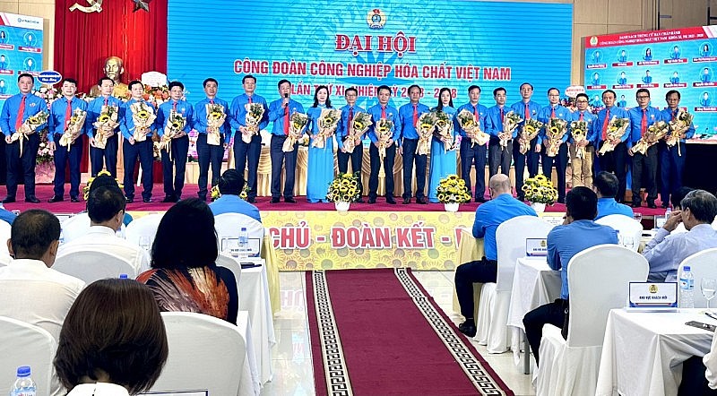 Công đoàn Công nghiệp Hóa chất Việt Nam tổ chức thành công Đại hội lần thứ XI Công đoàn Công nghiệp Hóa chất Việt Nam tổ chức thành công Đại hội lần thứ XI