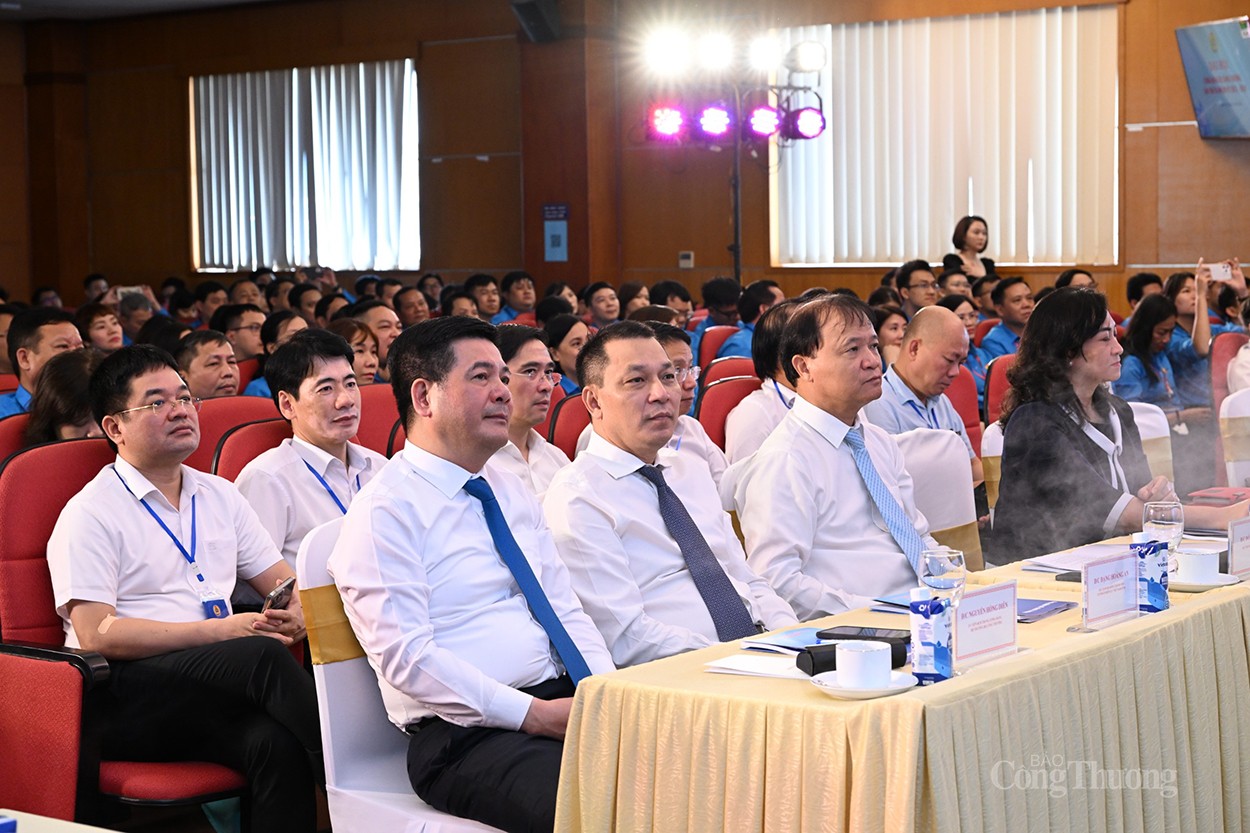 Đại hội IV Công đoàn Bộ Công Thương: Tổng hợp sức mạnh, sự đoàn kết đoàn viên, người lao động Đại hội IV Công đoàn Bộ Công Thương: Tổng hợp sức mạnh, sự đoàn kết đoàn viên, người lao động