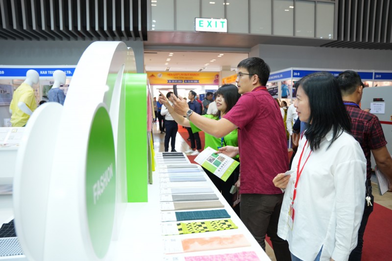 Triển lãm SAIGONFABRIC Summer 2023: Bắt kịp xu hướng sôi động ngành dệt may nửa cuối 2023 Triển lãm SAIGONFABRIC Summer 2023: Bắt kịp xu hướng sôi động ngành dệt may nửa cuối 2023