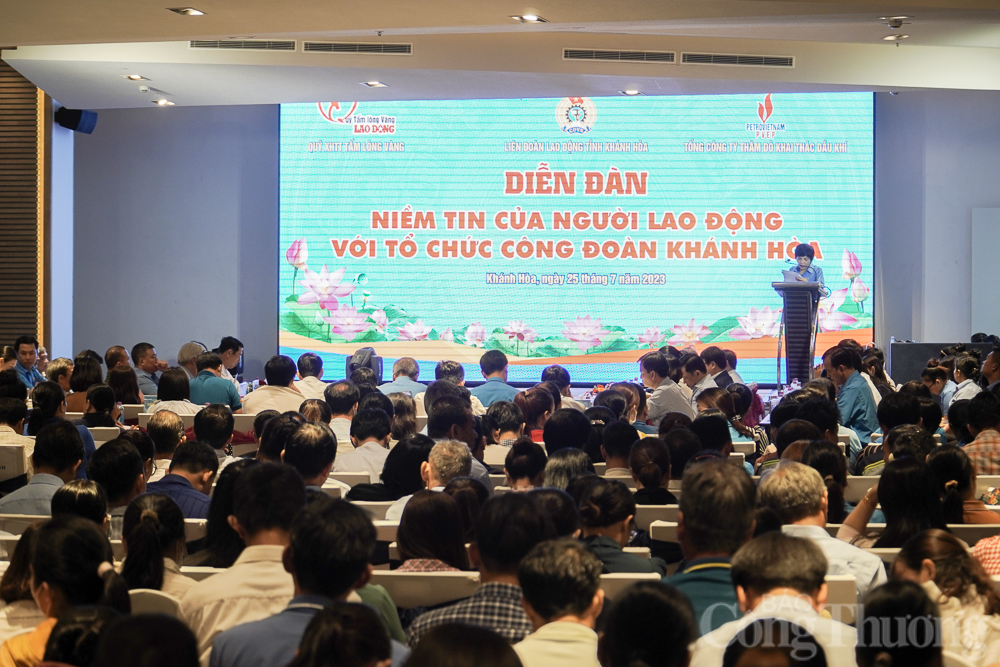 Chăm lo, bảo đảm quyền lợi của người lao động, ngừa tranh chấp, đình công Chăm lo, bảo đảm quyền lợi của người lao động, ngừa tranh chấp, đình công