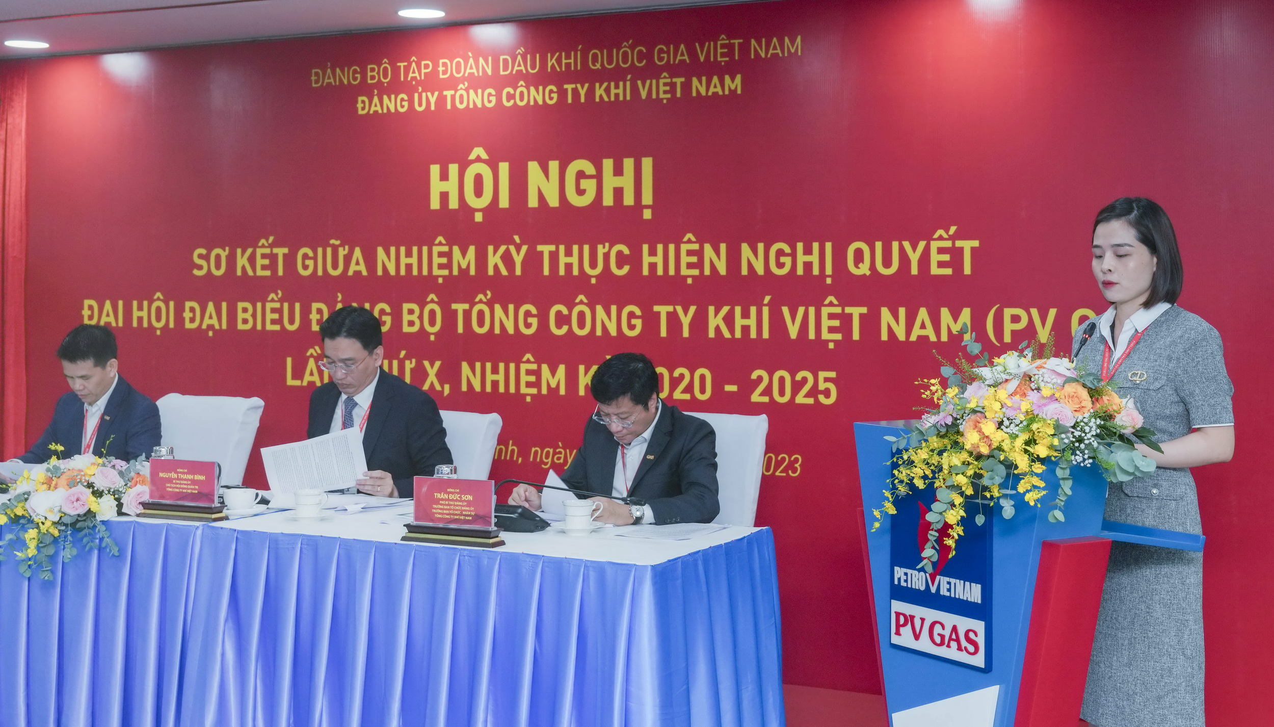 Đảng bộ Tổng công ty Khí Việt Nam phát huy kết quả đạt được giữa nhiệm kỳ Đảng bộ Tổng công ty Khí Việt Nam phát huy kết quả đạt được giữa nhiệm kỳ