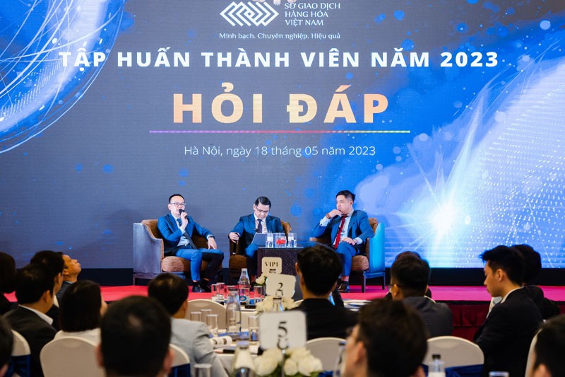 Ban hành quyết định công nhận tư cách Thành viên Kinh doanh của Công ty Cổ phần Finhay Việt Nam ngày 24/07/2023 Ban hành quyết định công nhận tư cách Thành viên Kinh doanh của Công ty Cổ phần Finhay Việt Nam ngày 24/07/2023