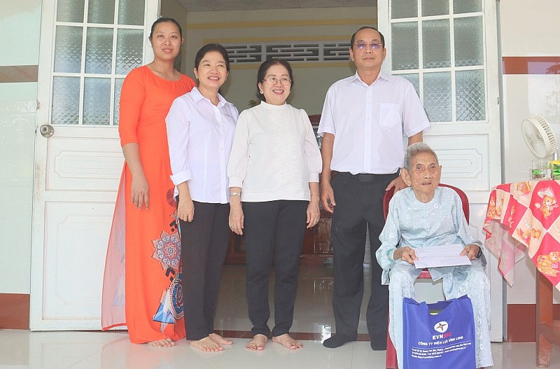 Nhiều hoạt động “đền ơn đáp nghĩa” dịp 27/7 tại các tỉnh thành phía Nam