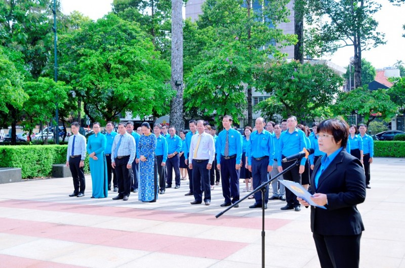 Công đoàn Khối doanh nghiệp Thương mại Trung ương tại TP. HCM hội nghị thường trực Đảng ủy Khối trước Đại hội VII Công đoàn Khối doanh nghiệp Thương mại Trung ương tại TP. HCM hội nghị thường trực Đảng ủy Khối trước Đại hội VII