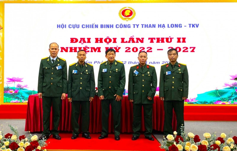 Người Quản đốc, cựu chiến binh nhiều sáng kiến của Công ty Than Hạ Long Người Quản đốc, cựu chiến binh nhiều sáng kiến của Công ty Than Hạ Long