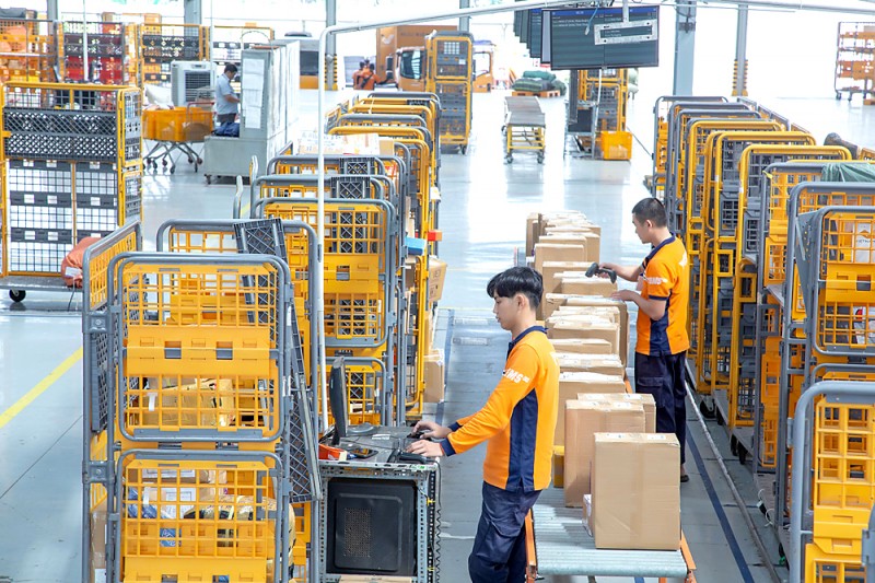 Thương mại điện tử “Xanh hóa” nhờ bao bì thân thiện môi trường Thương mại điện tử “Xanh hóa” nhờ bao bì thân thiện môi trường