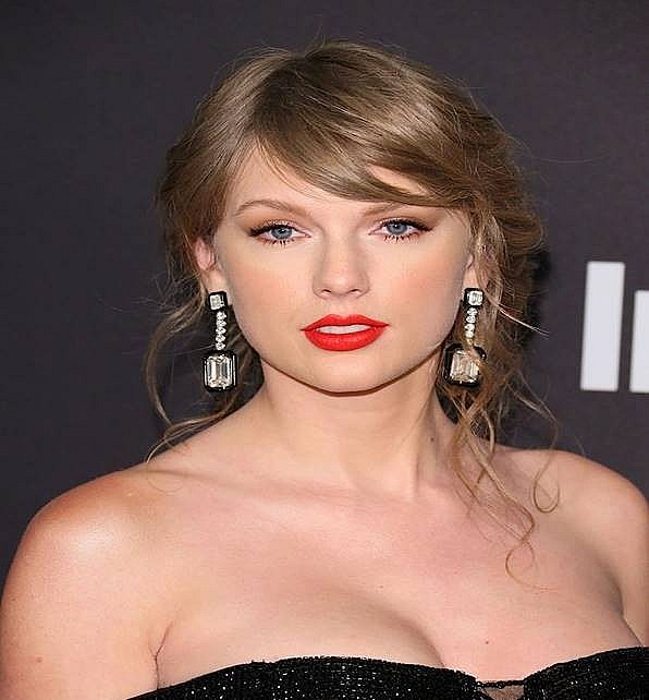 Taylor Swift: Tượng đài âm nhạc đương đại thế giới Taylor Swift: Tượng đài âm nhạc đương đại thế giới