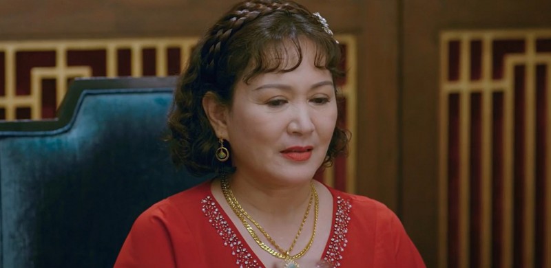 Phim Món quà của cha tập 10: Bà Thủy hổ thẹn khi ông thông gia kể nghề “đóng quan tài” Phim Món quà của cha tập 10: Bà Thủy hổ thẹn khi ông thông gia kể nghề “đóng quan tài”