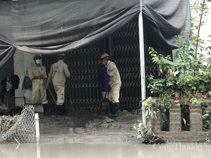 Cập nhật tình hình khắc phục sự cố Vỡ cống tràn tại Đồng Tả Phời Cập nhật tình hình khắc phục sự cố Vỡ cống tràn tại Đồng Tả Phời