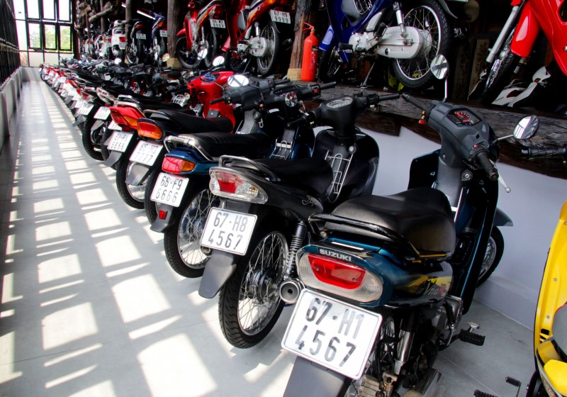 Một người có nhiều biển số xe định danh Một người có nhiều biển số xe định danh