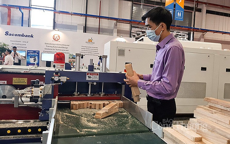 Doanh nghiệp tham gia gian hàng tại “Hội chợ Máy móc và Nguyên Liệu Gỗ Quốc Tế Bình Dương 2023” Doanh nghiệp tham gia gian hàng tại “Hội chợ Máy móc và Nguyên Liệu Gỗ Quốc Tế Bình Dương 2023”