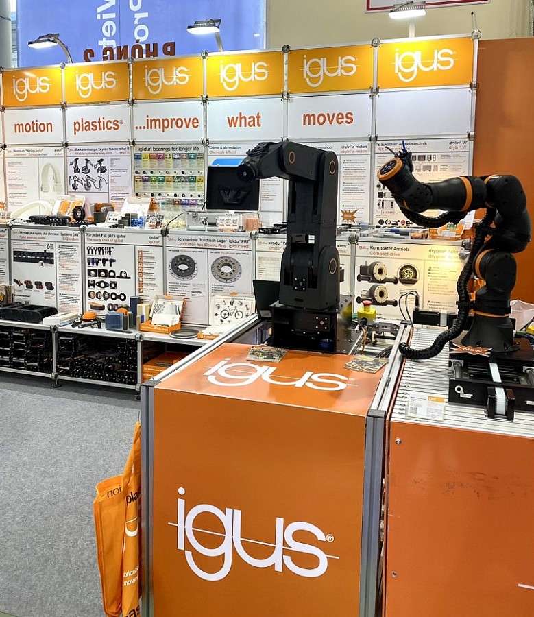 Giải pháp tự động hóa của igus® gây ấn tượng lớn tại triển lãm VME
