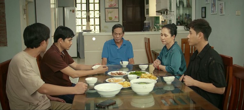 Gia đình ông Toại có cuộc họp gấp Gia đình ông Toại có cuộc họp gấp