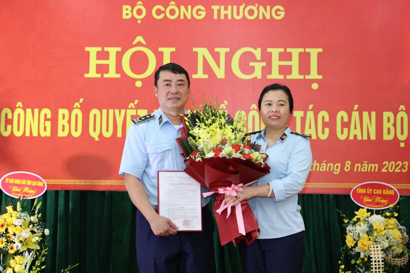 Cao Bằng: Ông Trần Mạnh Hùng được bổ nhiệm Cục trưởng Quản lý thị trường Cao Bằng: Ông Trần Mạnh Hùng được bổ nhiệm Cục trưởng Quản lý thị trường