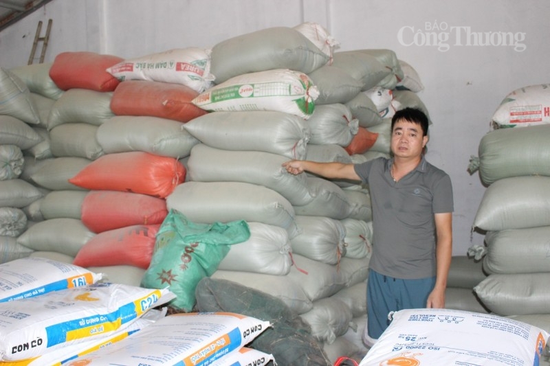 Bài 1: Giá gạo “nóng” có hiện tượng đầu cơ, găm hàng? Bài 1: Giá gạo “nóng” có hiện tượng đầu cơ, găm hàng?