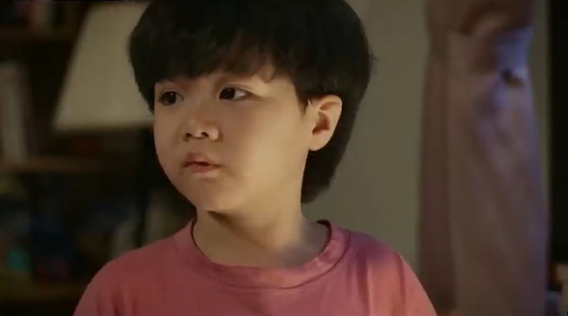 Long có điều muốn nói với mẹ. Ảnh chụp màn hình Long có điều muốn nói với mẹ. Ảnh chụp màn hình