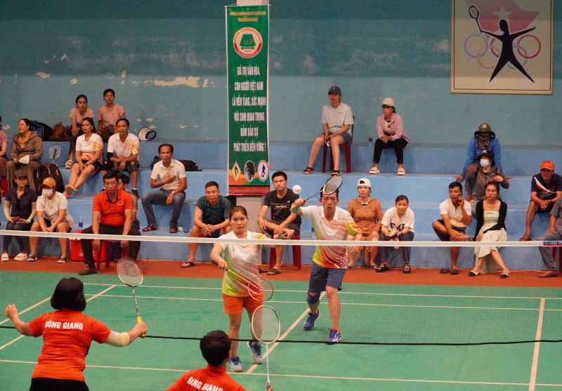 Khai mạc ngày hội Văn hóa, Thể thao và Du lịch các huyện miền núi tỉnh Quảng Nam Khai mạc ngày hội Văn hóa, Thể thao và Du lịch các huyện miền núi tỉnh Quảng Nam