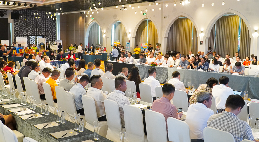 Khánh Hòa ‘bắt tay’ Đắk Lắk hợp tác phát triển du lịch Khánh Hòa ‘bắt tay’ Đắk Lắk hợp tác phát triển du lịch